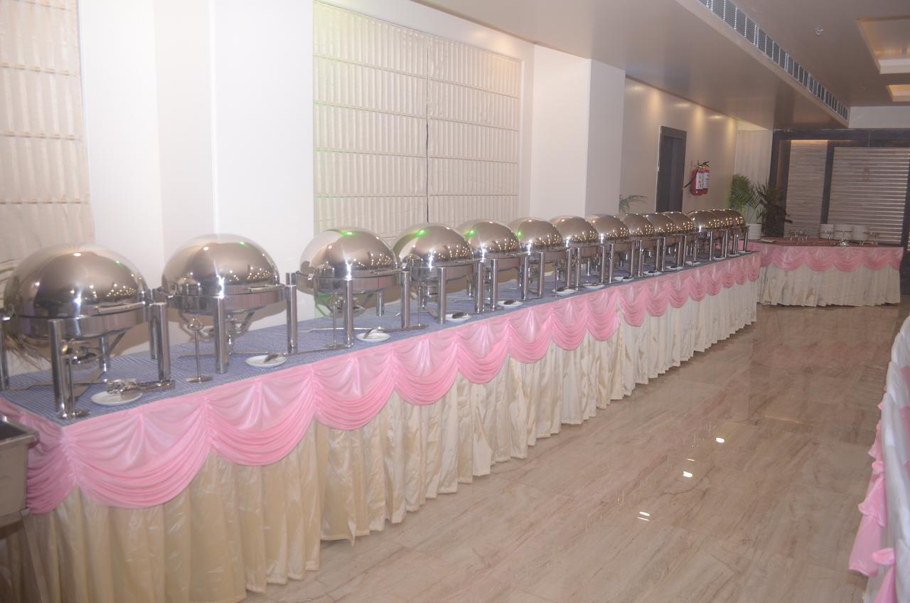 Hotel Madhuvan Palace